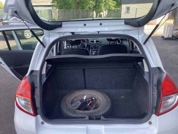 RENAULT CLIO III 1.5 DCI 88cv – Image 14
