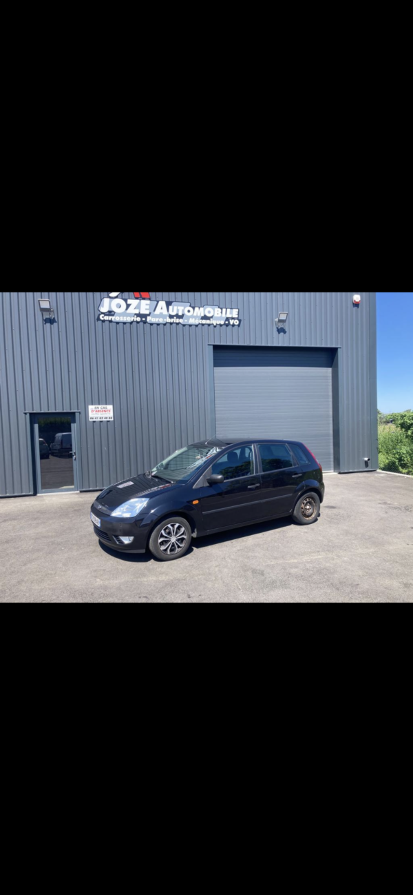 FORD FIESTA 1.3i 70cv