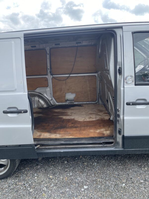 Mercedes Vito 112 Cdi 122cv 2.2 – Image 12