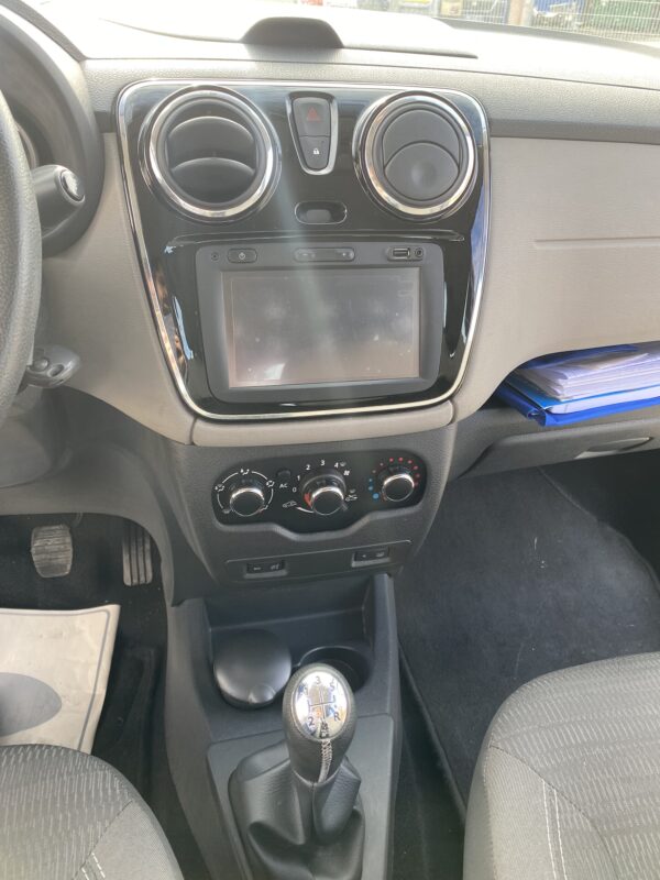 Dacia Logdy 1.2 Tce 115cv – Image 10