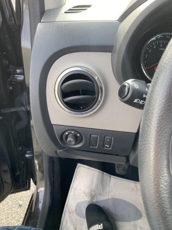 Dacia Logdy 1.2 Tce 115cv – Image 11