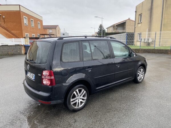 VOLKSWAGEN TOURAN 1.9 TDI 105 cv 7 PLACES – Image 5