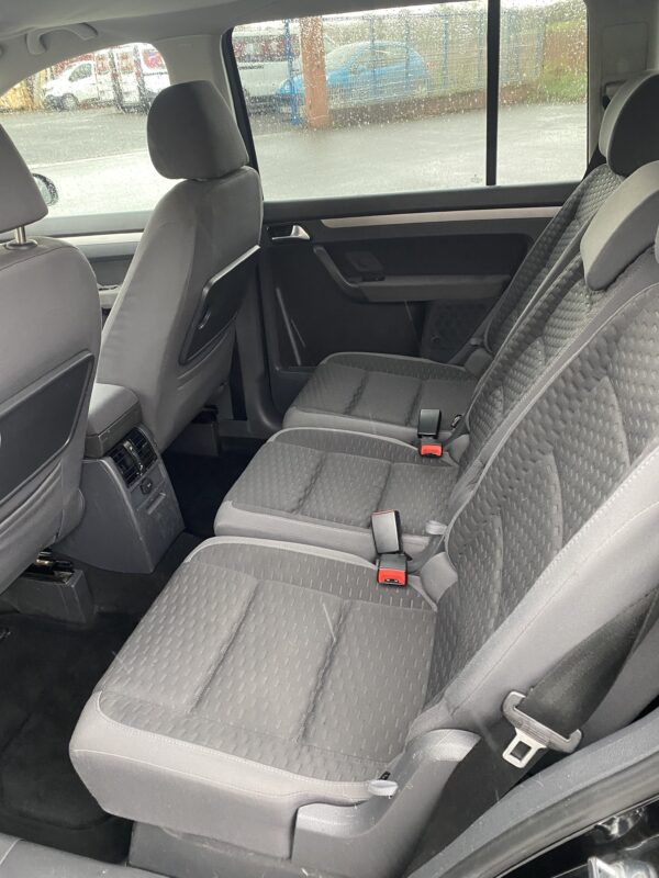 VOLKSWAGEN TOURAN 1.9 TDI 105 cv 7 PLACES – Image 13