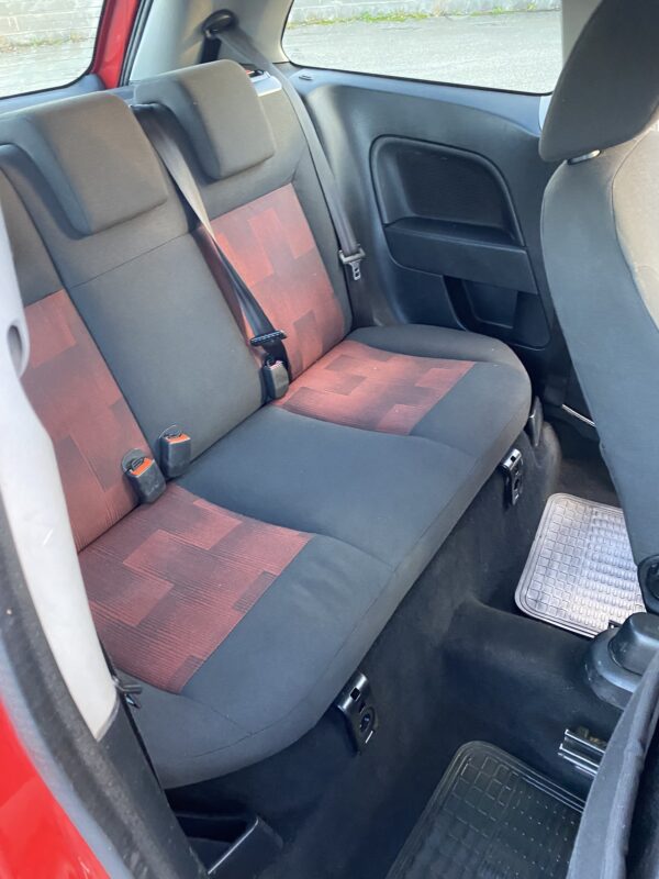 Ford Fiesta 1.3i 70cv – Image 13