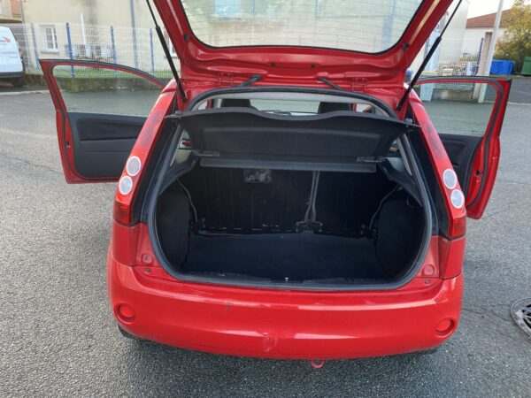 Ford Fiesta 1.3i 70cv – Image 14