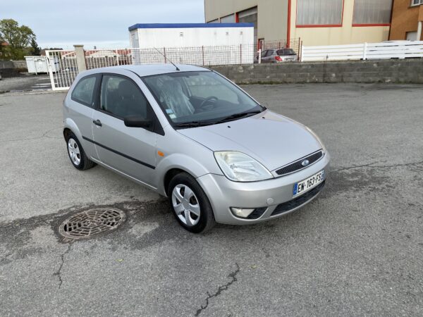 Ford Fiesta 1.4i 16v 80cv – Image 4