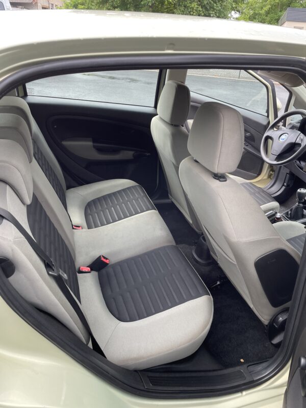 Fiat Grande Punto 1.3 MJTD – Image 10