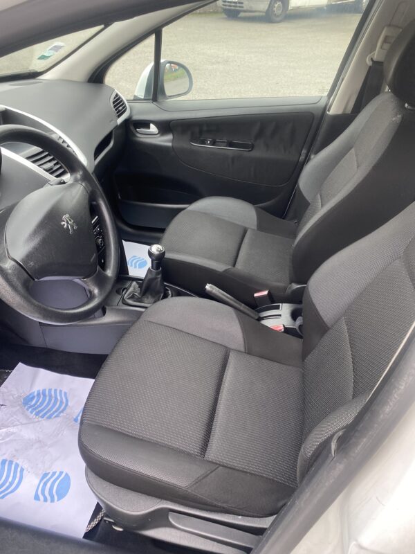 Peugeot 207 SW 1.6 Hdi 90cv – Image 8