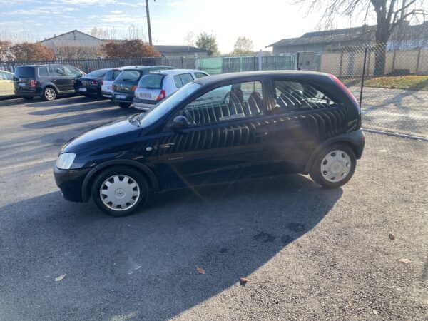 Opel Corsa 1.2i  75cv – Image 2