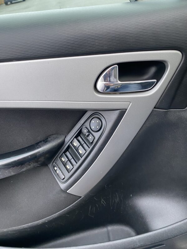 CITROEN C4 PICASSO 1.6 HDI 110cv – Image 11