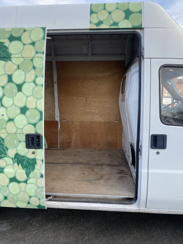Peugeot Boxer 2.5 TD L2H3 – Image 11