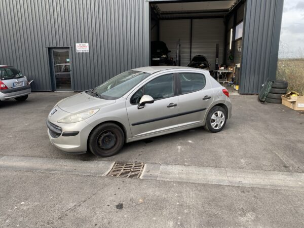 Peugeot 207 1.4 hdi 70cv – Image 2