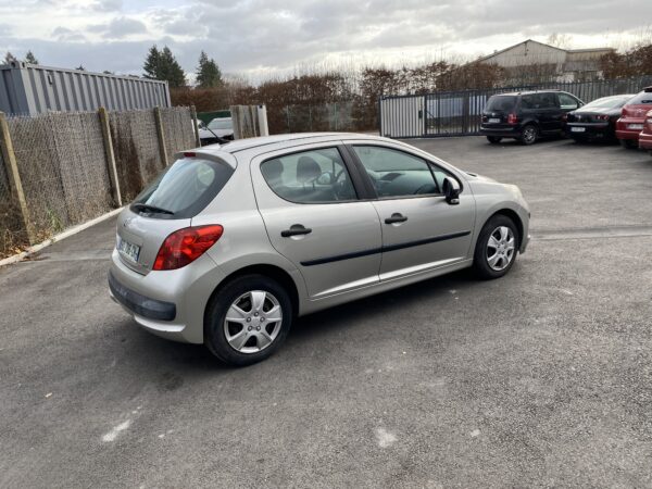 Peugeot 207 1.4 hdi 70cv – Image 5
