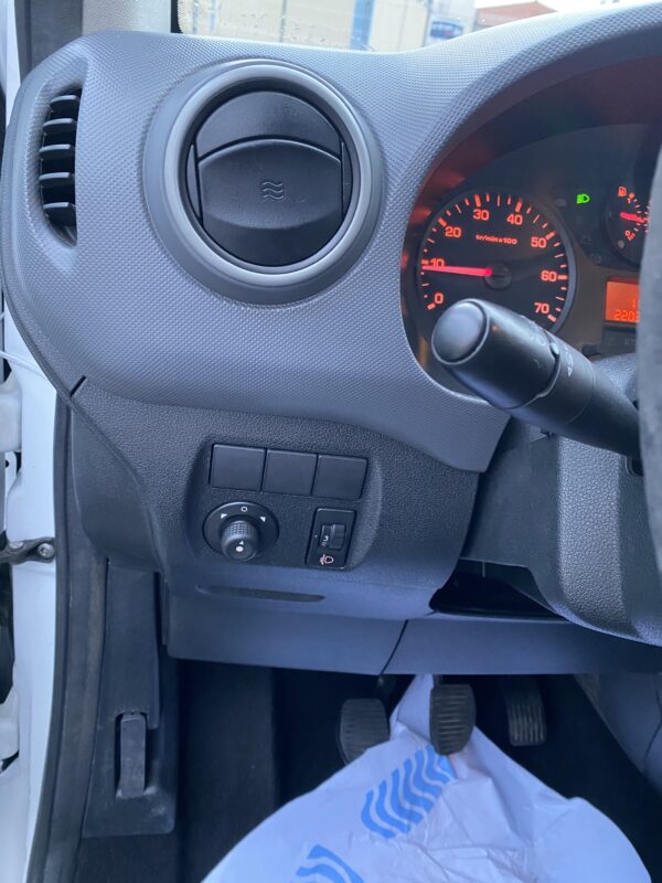 Citroen Berlingo 1.6 Hdi 90cv – Image 11