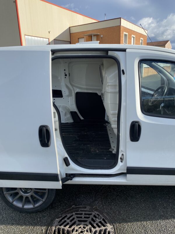 Fiat Fiorino 1.3 Multijet 95cv – Image 16