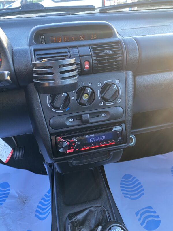 Opel Corsa 1.2 city 65cv – Image 9