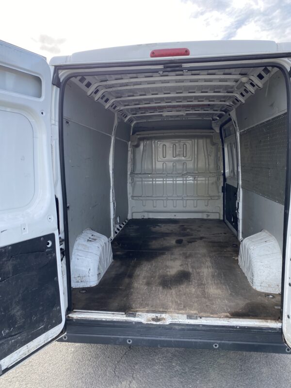 PEUGEOT BOXER 2.2 HDI L3H2 150cv – Image 13