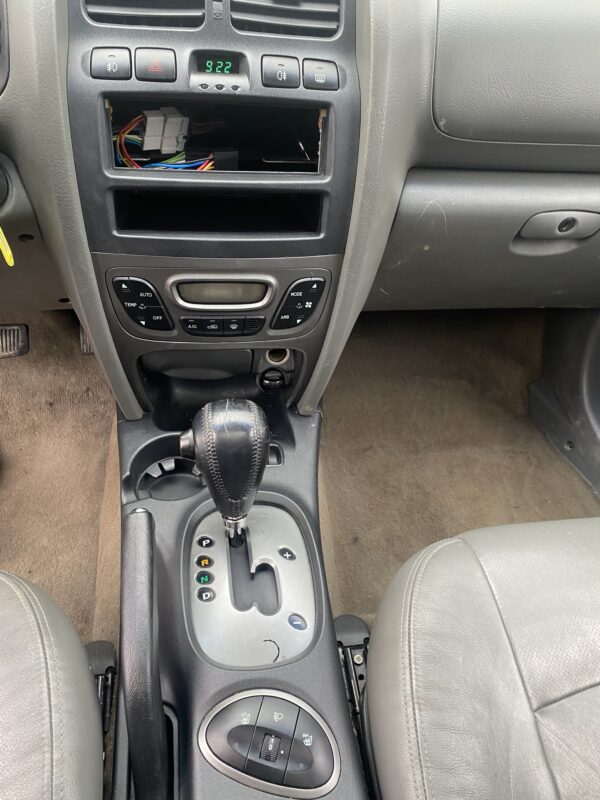 Hyundai Santa Fe 2.0 CRDI 16V 125cv – Image 10