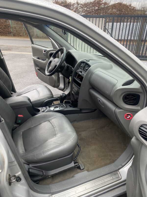 Hyundai Santa Fe 2.0 CRDI 16V 125cv – Image 15