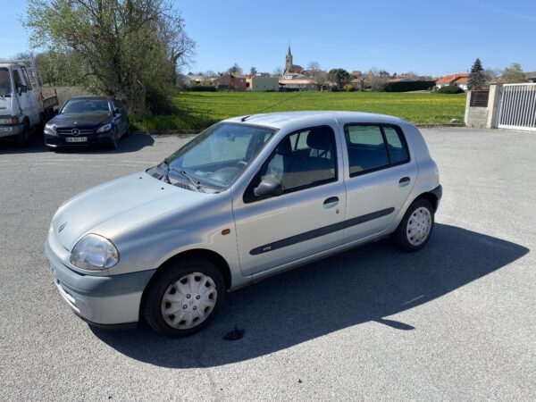 Renault Clio 1.2 60cv – Image 2