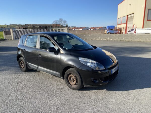 Renault Scenic 1.5 Dci 106cv – Image 5