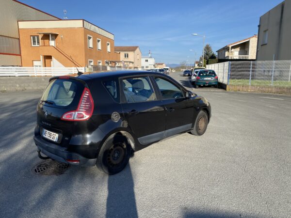 Renault Scenic 1.5 Dci 106cv – Image 4