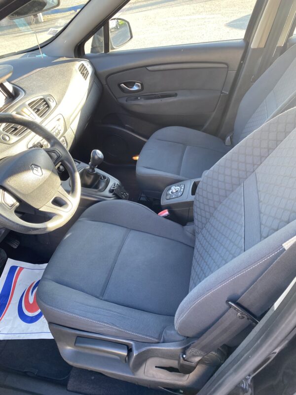 Renault Scenic 1.5 Dci 106cv – Image 9