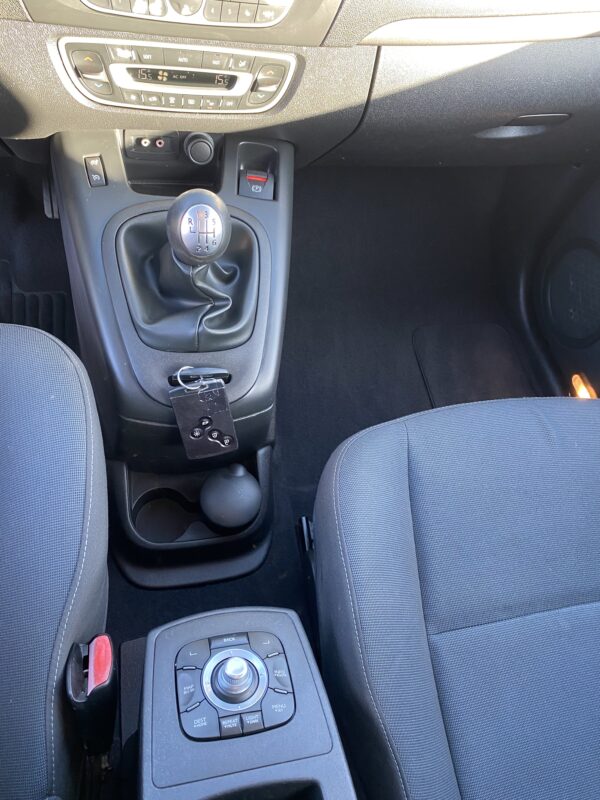 Renault Scenic 1.5 Dci 106cv – Image 16