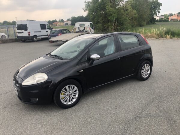 FIAT GRANDE PUNTO 1.4 MPI 16V 120CV – Image 2
