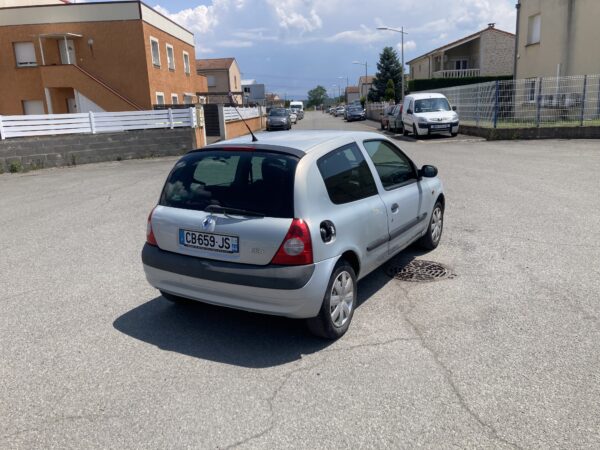 Renault Clio II 1.2 16v 75cv – Image 6