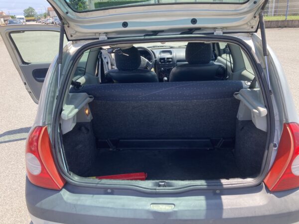 Renault Clio II 1.2 16v 75cv – Image 13