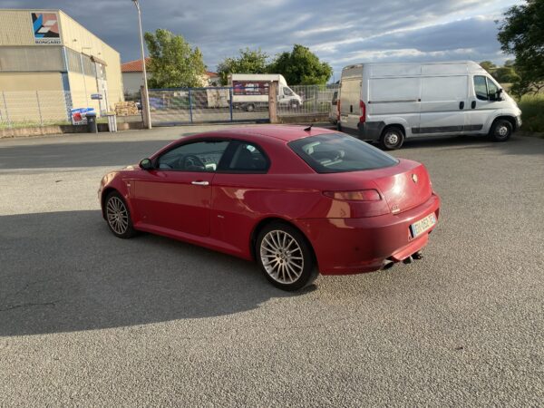 Alfa Romeo GT 1.9 JTD 150cv – Image 5