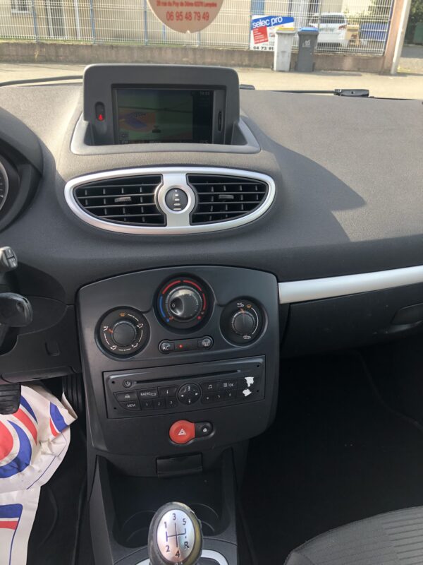 Renault Clio 1.2 Tce 16v eco 2 103cv – Image 9