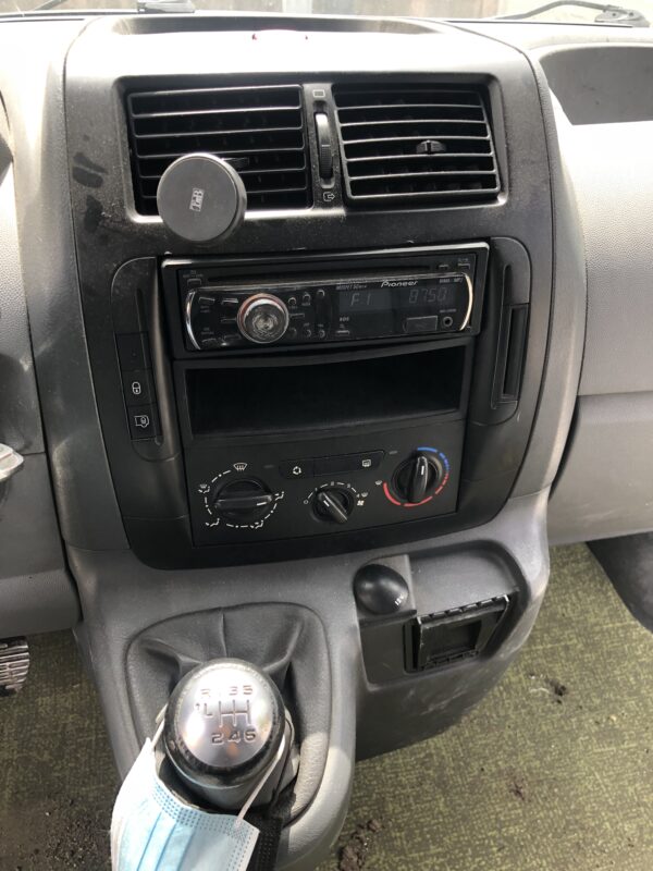 Peugeot Expert 2.0 Hdi 120cv – Image 11