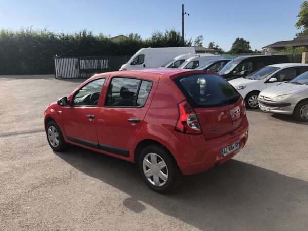 Dacia Sandero 1.4 MPI ESS + GPL 72cv – Image 6
