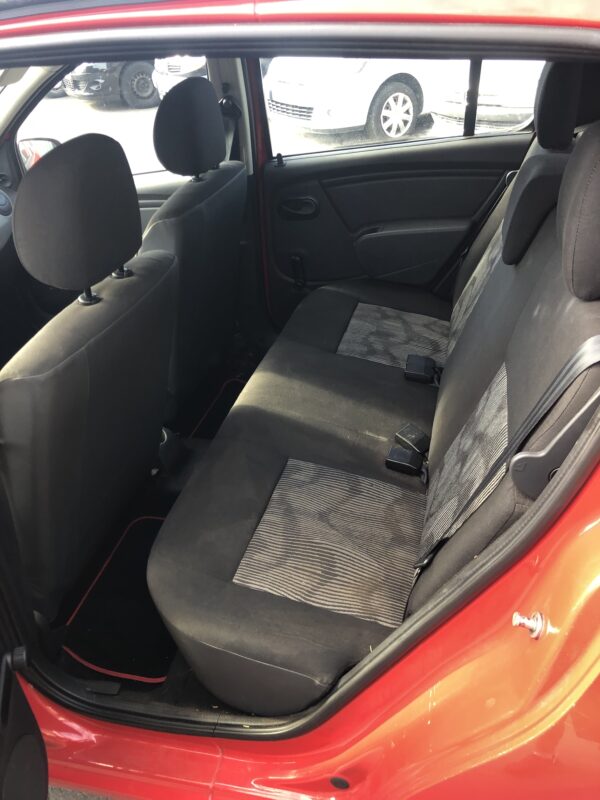 Dacia Sandero 1.4 MPI ESS + GPL 72cv – Image 9