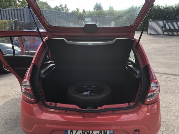 Dacia Sandero 1.4 MPI ESS + GPL 72cv – Image 12