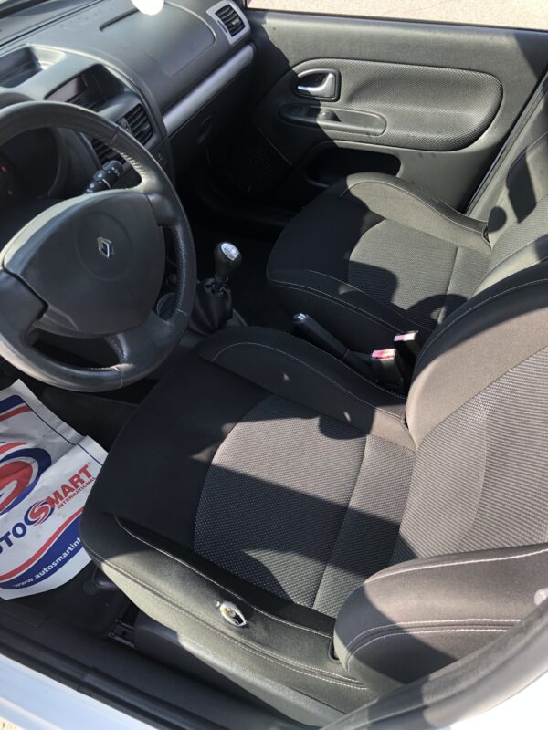 Renault Clio Campus Evolution 1.2i GPL – Image 8