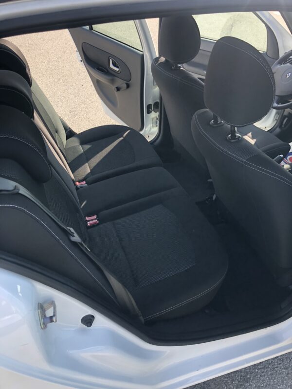Renault Clio Campus Evolution 1.2i GPL – Image 15