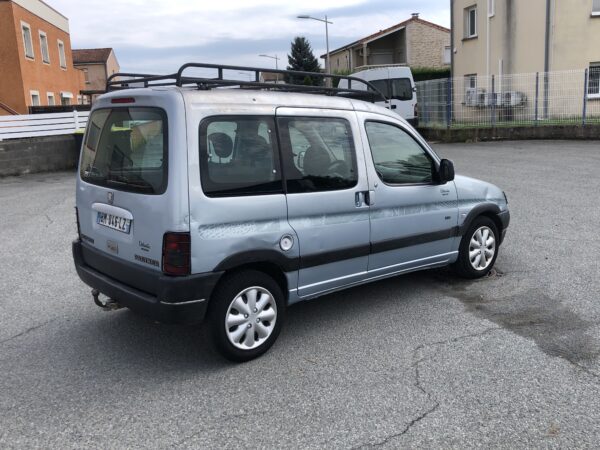Peugeot Partner Ushuaia 2.0 Hdi 90cv – Image 5