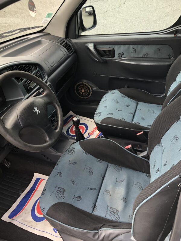 Peugeot Partner Ushuaia 2.0 Hdi 90cv – Image 8