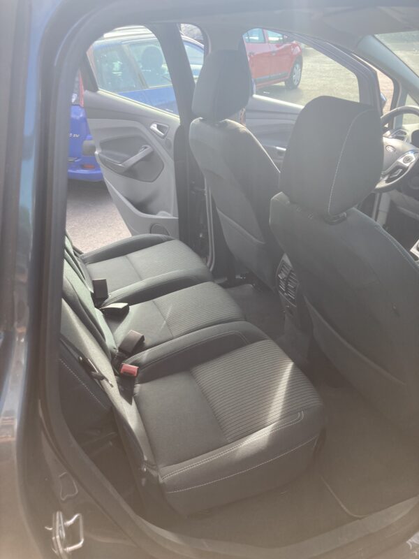 Ford C-max 1.6 Tdci 115cv – Image 15