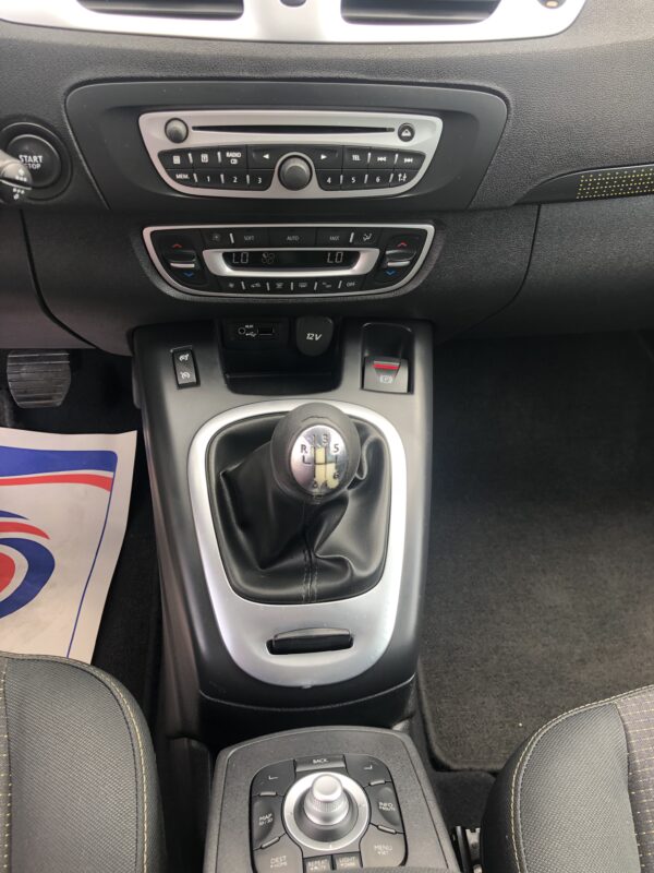 Renault Megane Scenic 3 1.5 dCI 110cv – Image 9