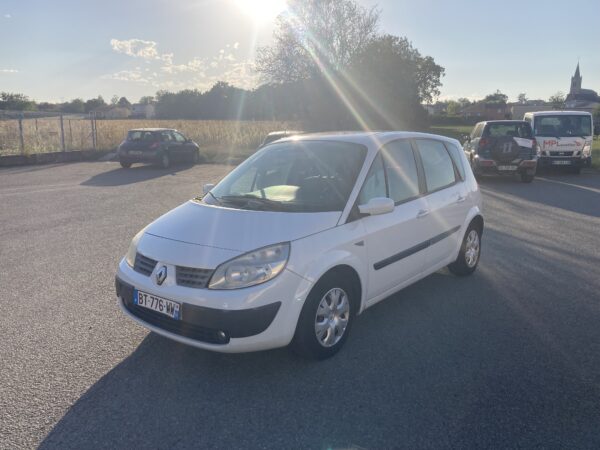 Renault Scenic 1.6 i 16v 111cv – Image 3