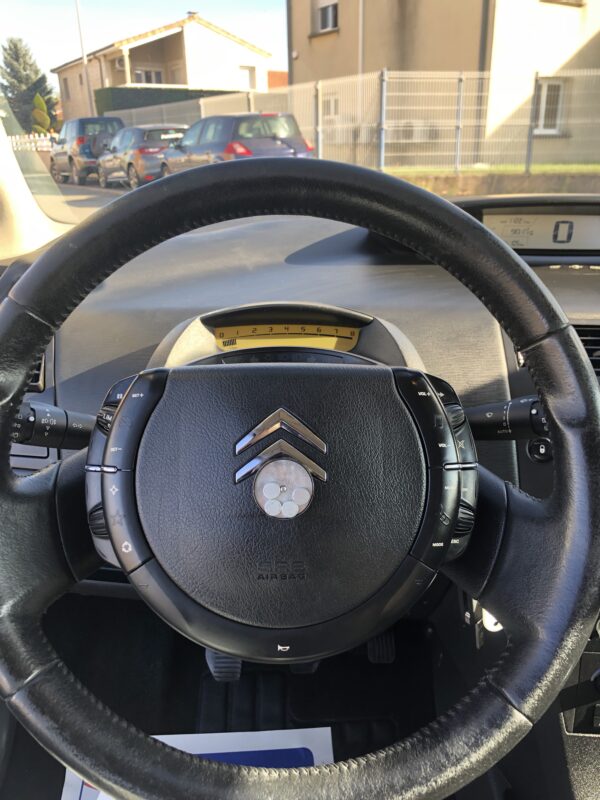 Citroen C4 Coupé 1.6i 16v 110cv – Image 11