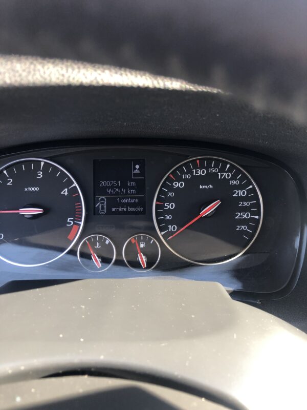 Renault Laguna III Estate 1.5 Dci 110cv – Image 9