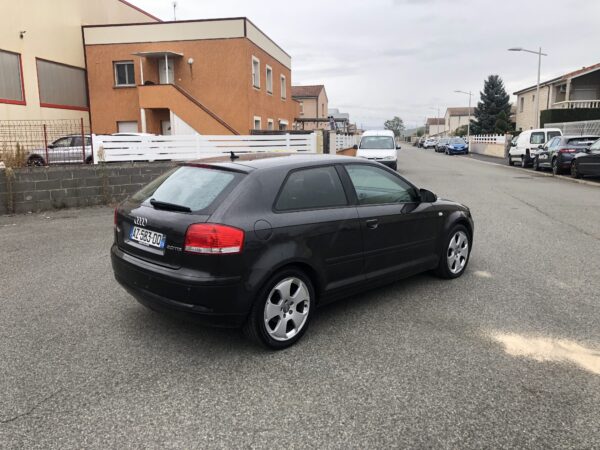 Audi A3 2.0 TDI Ambition 140cv S-Tronic – Image 6