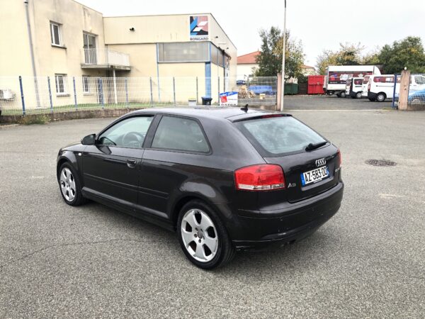 Audi A3 2.0 TDI Ambition 140cv S-Tronic – Image 7