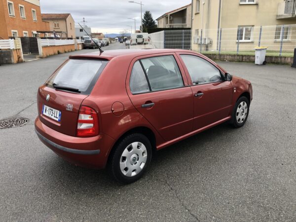Skoda Fabia 104 MPI 60cv – Image 5