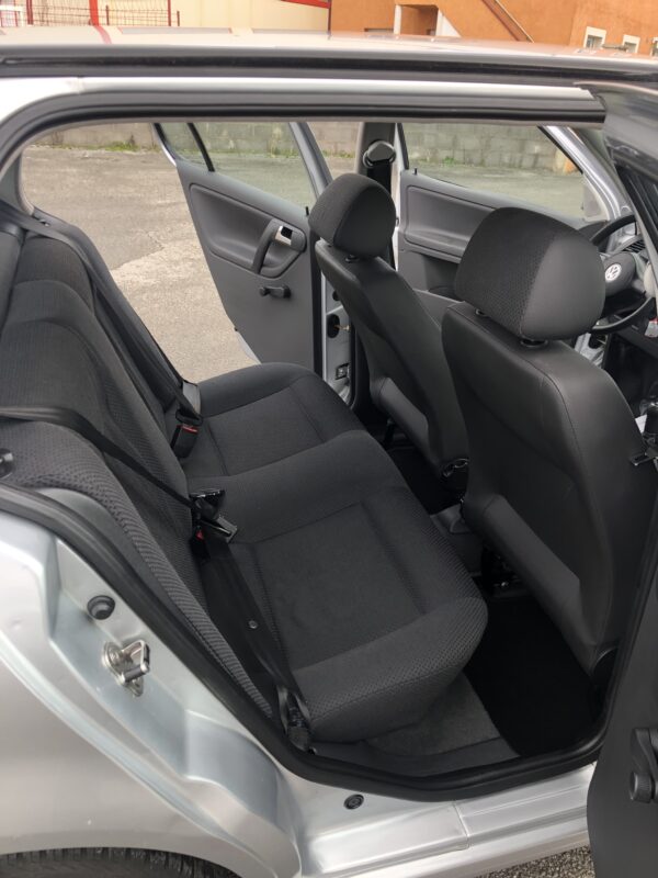 Volkswagen Polo 1.4i Comfortline 60cv – Image 11